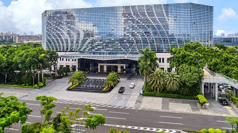 <b>Hilton Guangzhou Baiyun Hotel Exterior</b>. Images powered by <a href="https://iceportal.shijigroup.com/" title="IcePortal" target="_blank">IcePortal</a>.