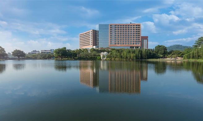 DoubleTree by Hilton Hotel Science City Exterior