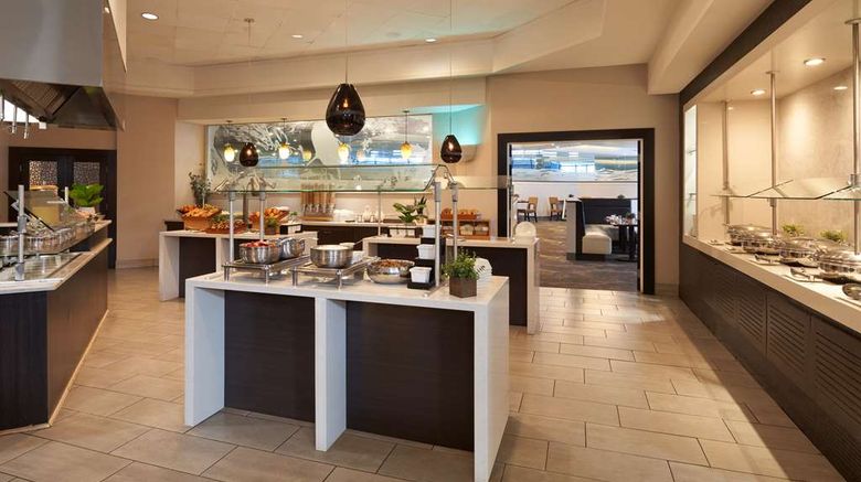 <b>Hilton Cocoa Beach Oceanfront Restaurant</b>. Images powered by <a href="https://iceportal.shijigroup.com/" title="IcePortal" target="_blank">IcePortal</a>.