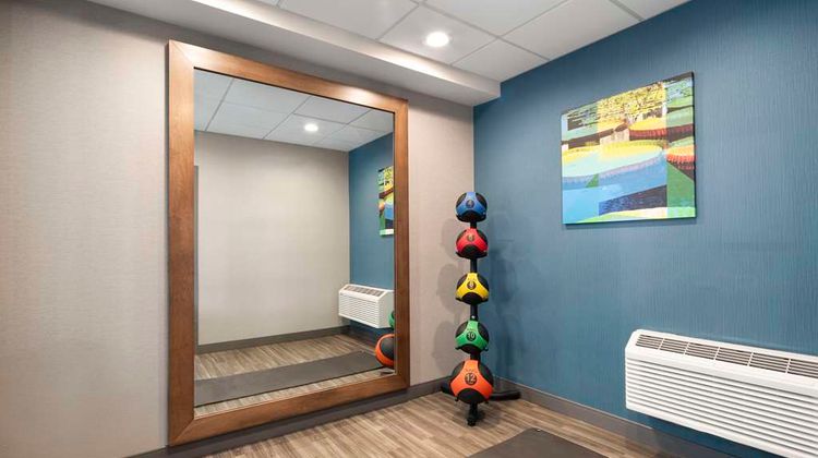 Hampton Inn Chicopee Health