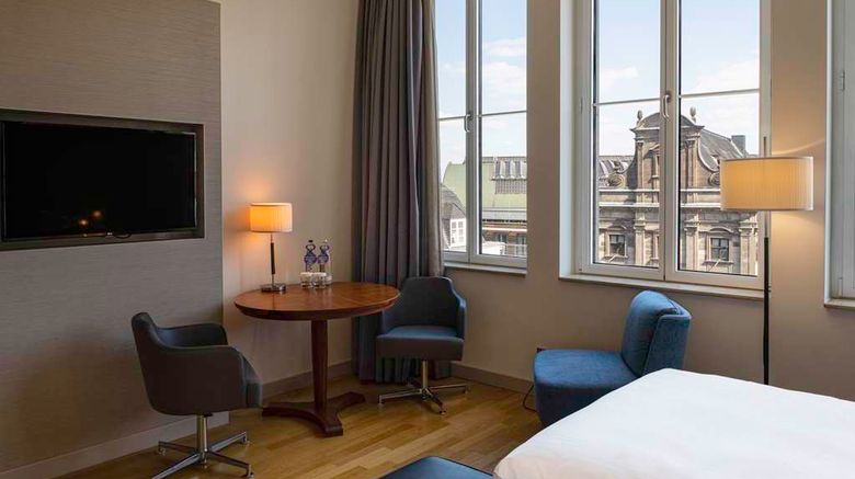 <b>Hilton Cologne Other</b>. Images powered by <a href="https://iceportal.shijigroup.com/" title="IcePortal" target="_blank">IcePortal</a>.