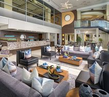 Doubletree Hotel Chattanooga Lobby