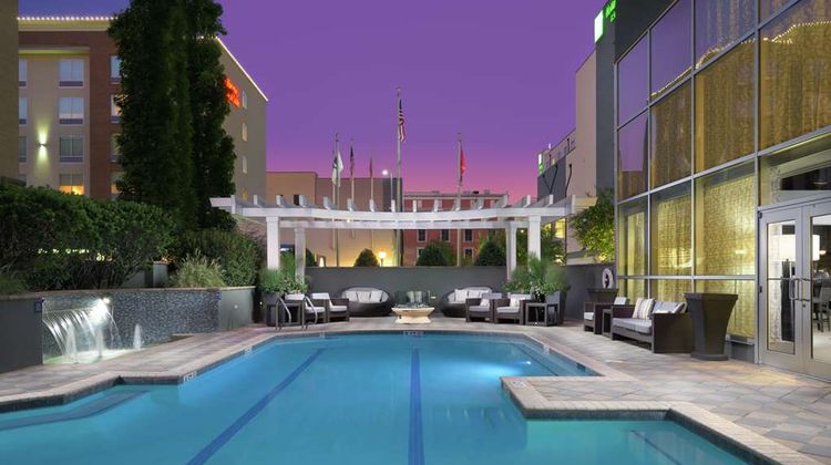 Doubletree Hotel Chattanooga Pool