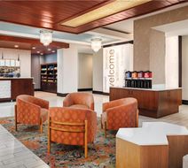 Hampton Inn & Suites Chattanooga Lobby