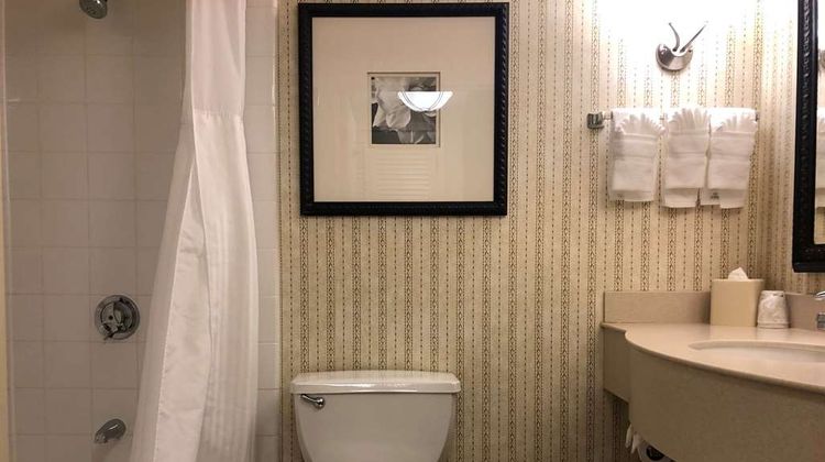Hilton Garden Inn Addison Room