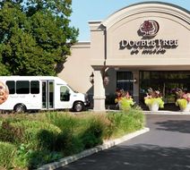 Doubletree Hotel Alsip Exterior