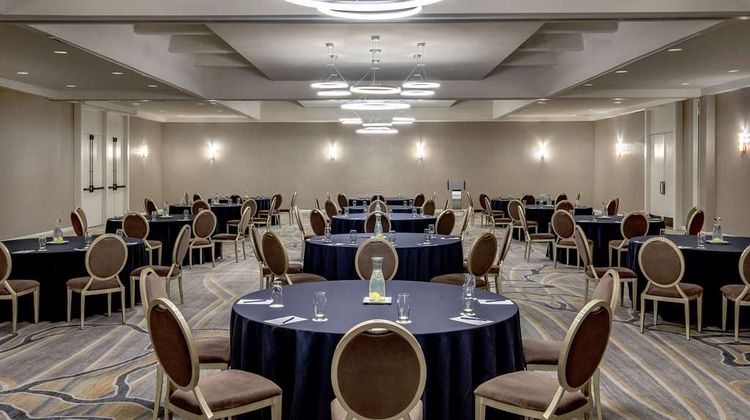 DoubleTree Hotel Chicago - North Shore Meeting