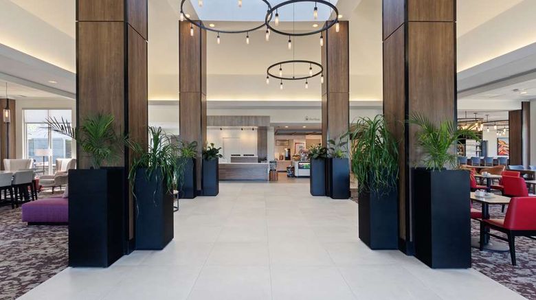 <b>Hilton Garden Inn Chesterton Lobby</b>. Images powered by <a href="https://iceportal.shijigroup.com/" title="IcePortal" target="_blank">IcePortal</a>.