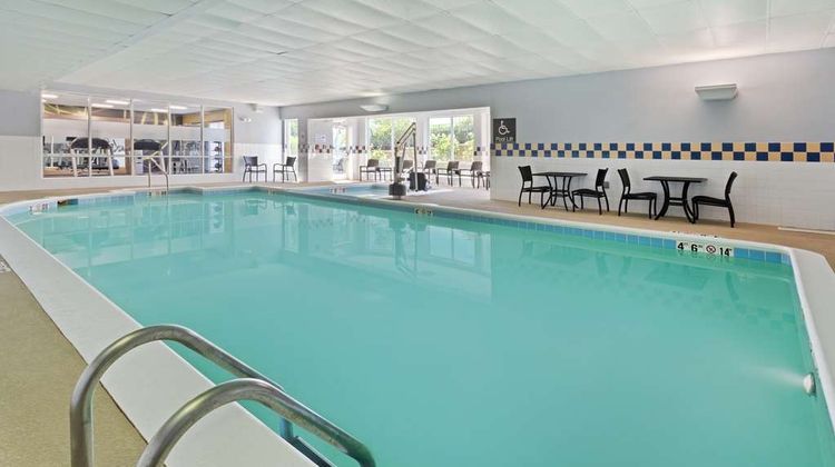 Hilton Garden Inn Chesterton Pool