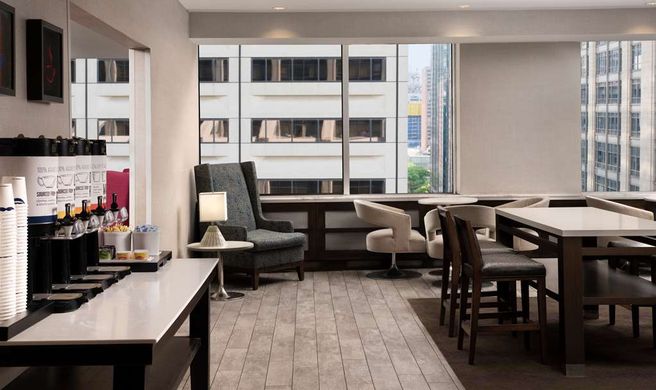 Hampton Inn Downtown/Magnificent Mile Lobby