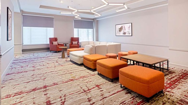 <b>Hilton Garden Inn Chicago Downtown Hotel Meeting</b>. Images powered by <a href="https://iceportal.shijigroup.com/" title="IcePortal" target="_blank">IcePortal</a>.