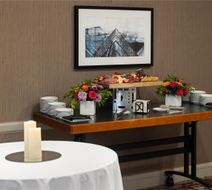 Hilton Garden Inn Chicago Downtown Hotel Lobby