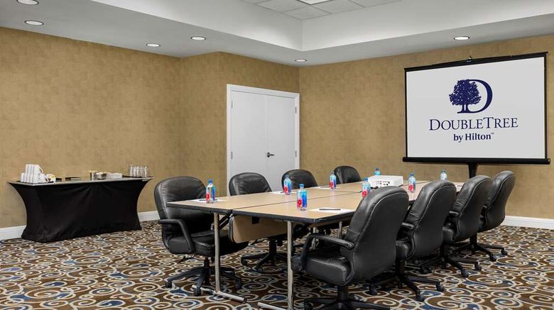 <b>Doubletree Hotel Chicago O'Hare Rosemont Meeting</b>. Images powered by <a href="https://iceportal.shijigroup.com/" title="IcePortal" target="_blank">IcePortal</a>.