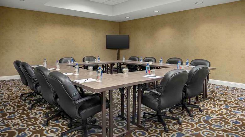 <b>Doubletree Hotel Chicago O'Hare Rosemont Meeting</b>. Images powered by <a href="https://iceportal.shijigroup.com/" title="IcePortal" target="_blank">IcePortal</a>.