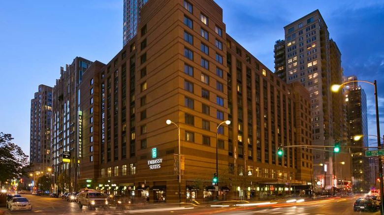 <b>Embassy Suites Chicago Downtown Exterior</b>. Images powered by <a href="https://iceportal.shijigroup.com/" title="IcePortal" target="_blank">IcePortal</a>.