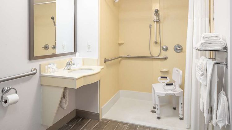 Hampton Inn Freeport Room