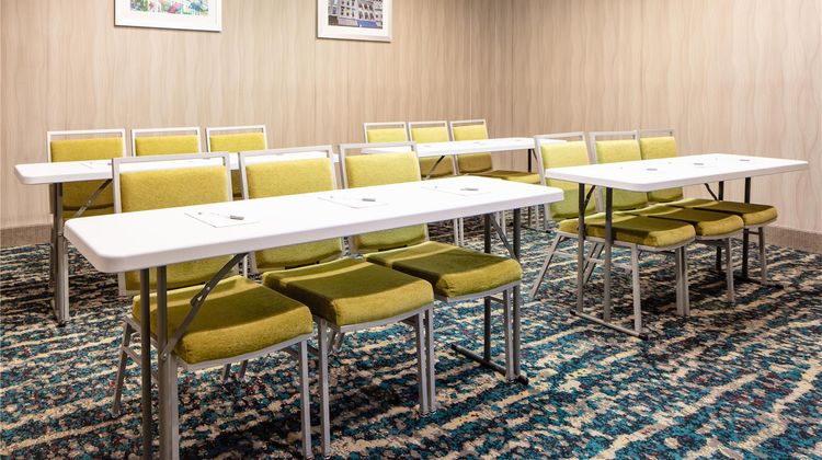 Hampton Inn Freeport Meeting