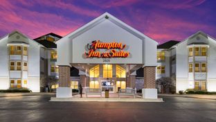 Hampton Inn & Suites Hoffman Estates