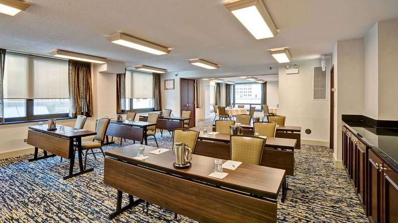 <b>Homewood Suites Downtown Chicago Meeting</b>. Images powered by <a href="https://iceportal.shijigroup.com/" title="IcePortal" target="_blank">IcePortal</a>.