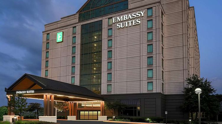 Embassy Suites Chicago/Lombard-Oak Brook Exterior