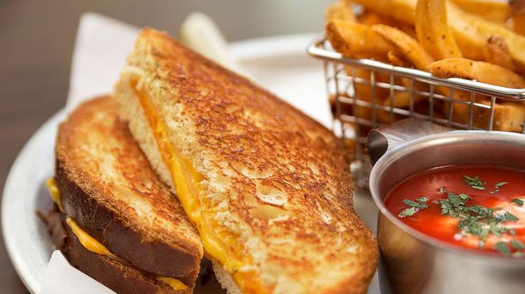 Embassy Suites Chicago/Lombard-Oak Brook Restaurant