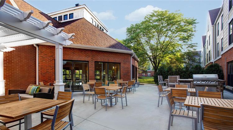 Homewood Suites by Hilton Exterior