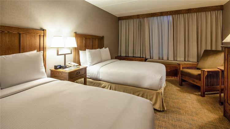 Doubletree Hotel Libertyville-Mundelein Room
