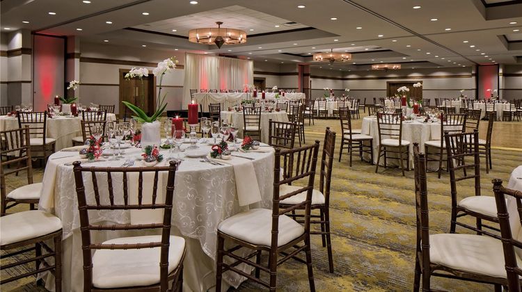 Doubletree Hotel Libertyville-Mundelein Meeting