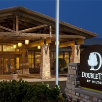 Doubletree Hotel Libertyville-Mundelein