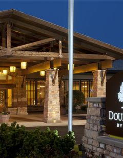 Doubletree Hotel Libertyville-Mundelein