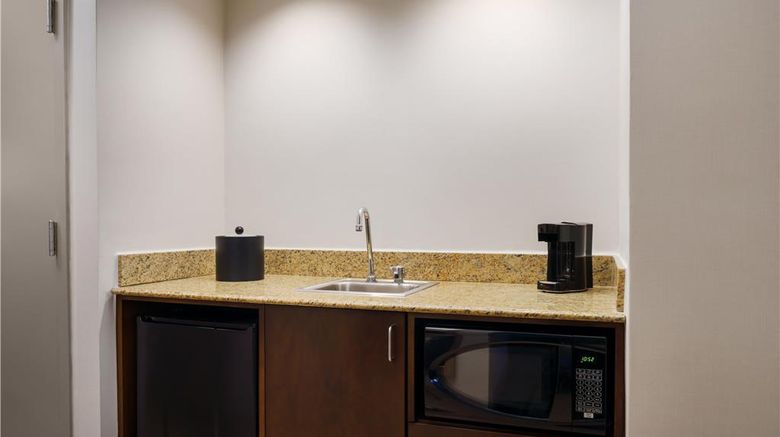 <b>Hampton Inn Chicago-Midway Airport Other</b>. Images powered by <a href="https://iceportal.shijigroup.com/" title="IcePortal" target="_blank">IcePortal</a>.