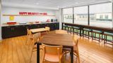 <b>Hampton Inn Chicago-Midway Airport Restaurant</b>. Images powered by <a href="https://iceportal.shijigroup.com/" title="IcePortal" target="_blank">IcePortal</a>.