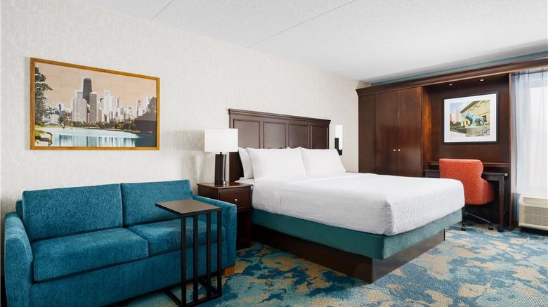 <b>Hampton Inn Chicago-Midway Airport Room</b>. Images powered by <a href="https://iceportal.shijigroup.com/" title="IcePortal" target="_blank">IcePortal</a>.
