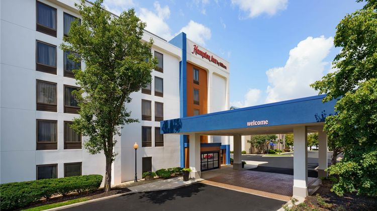 Hampton Inn Chicago-Midway Airport Exterior