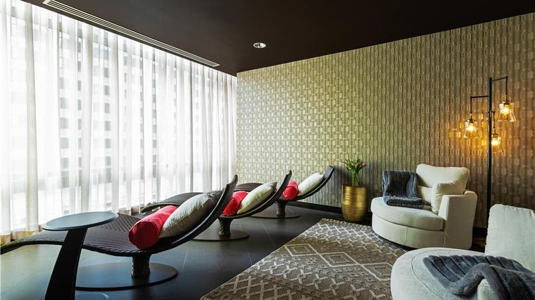 <b>theWit Chicago, a Hilton Hotel Recreation</b>. Images powered by <a href="https://iceportal.shijigroup.com/" title="IcePortal" target="_blank">IcePortal</a>.