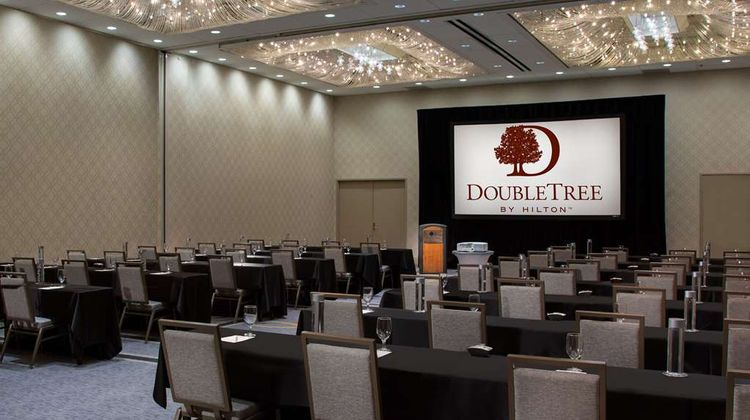 Doubletree by Hilton Chicago - Oak Brook Meeting