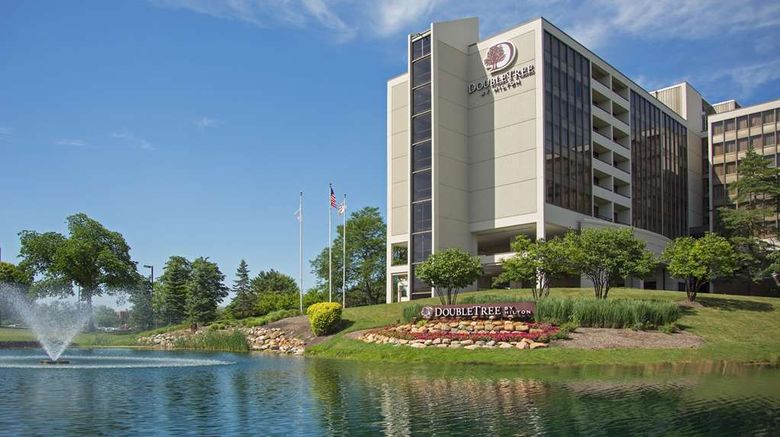 Doubletree by Hilton Chicago - Oak Brook Exterior. Images powered by <a href="https://iceportal.shijigroup.com" target="_blank" rel="noopener">Ice Portal</a>.