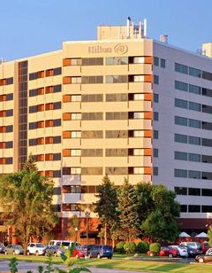 Hilton Chicago/Oak Brook Suites