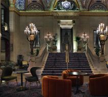 Palmer House, a Hilton Hotel Lobby