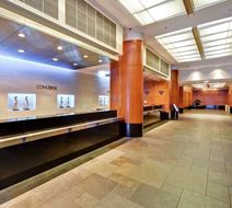 Embassy Suites Downtown Magnificent Mile Lobby