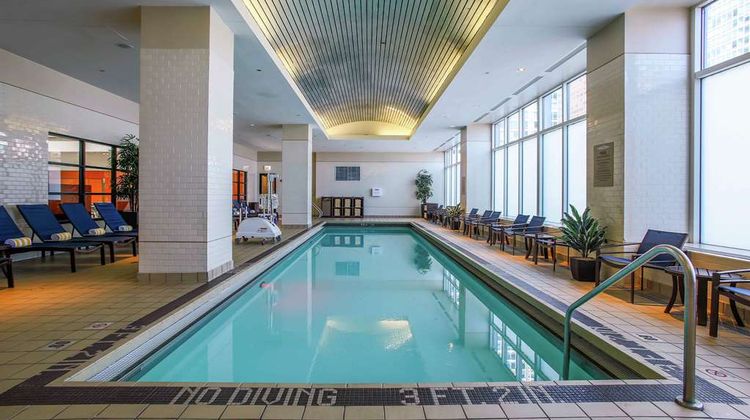 Embassy Suites Downtown Magnificent Mile Pool