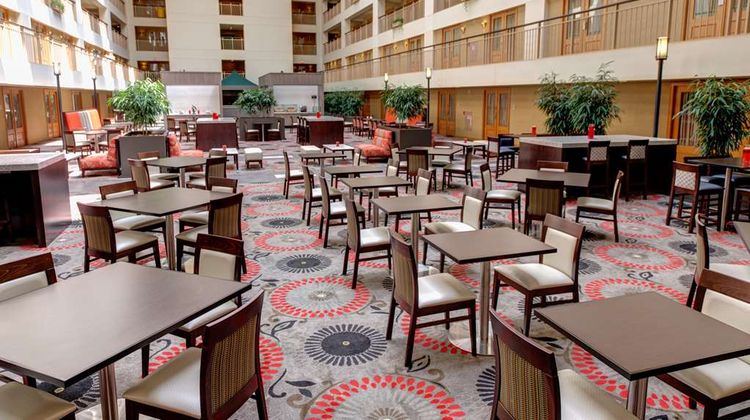 Embassy Suites Chicago O'Hare/Rosemont Lobby
