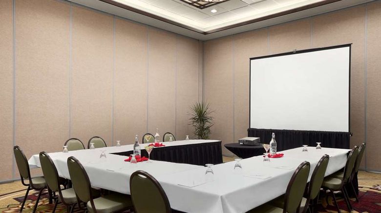 <b>Embassy Suites Chicago O'Hare/Rosemont Meeting</b>. Images powered by <a href="https://iceportal.shijigroup.com/" title="IcePortal" target="_blank">IcePortal</a>.