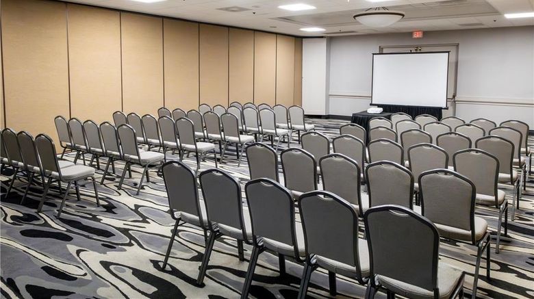 <b>Embassy Suites Meeting</b>. Images powered by <a href="https://iceportal.shijigroup.com/" title="IcePortal" target="_blank">IcePortal</a>.