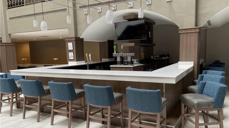 Embassy Suites Restaurant