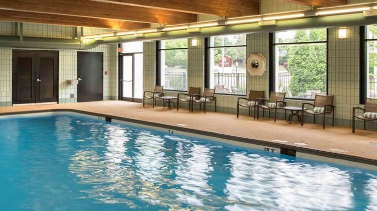 Doubletree Hotel Chicago/Schaumburg Pool