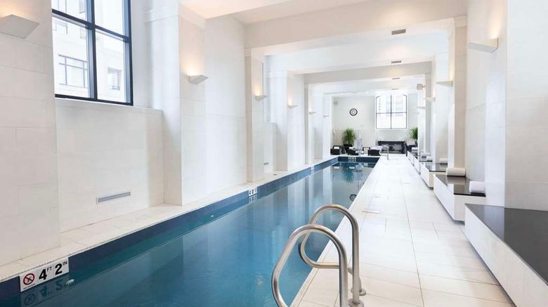 <b>Waldorf Astoria Chicago Pool</b>. Images powered by <a href="https://iceportal.shijigroup.com/" title="IcePortal" target="_blank">IcePortal</a>.
