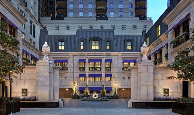 Waldorf Astoria Chicago Exterior
