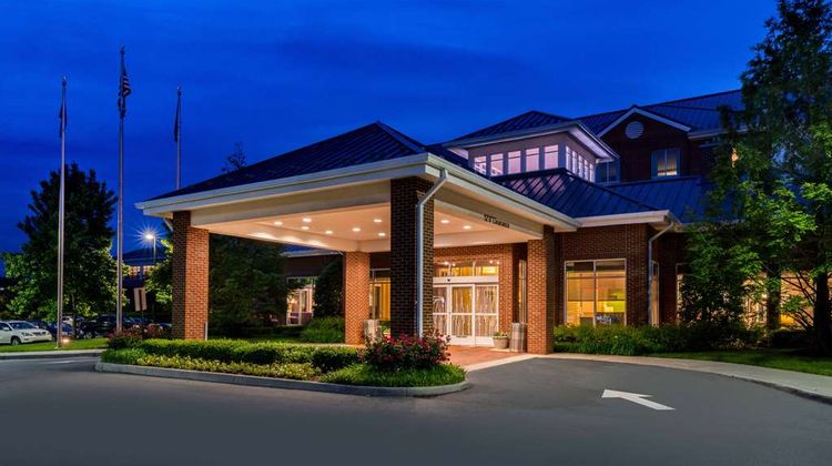 Hilton Garden Inn Charlottesville Exterior