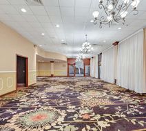 Doubletree Hotel Charlottesville Lobby